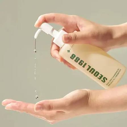 K-SECRET SEOUL 1988 Cleansing Oil: Pine Cica 1% + Probiotics 200ml